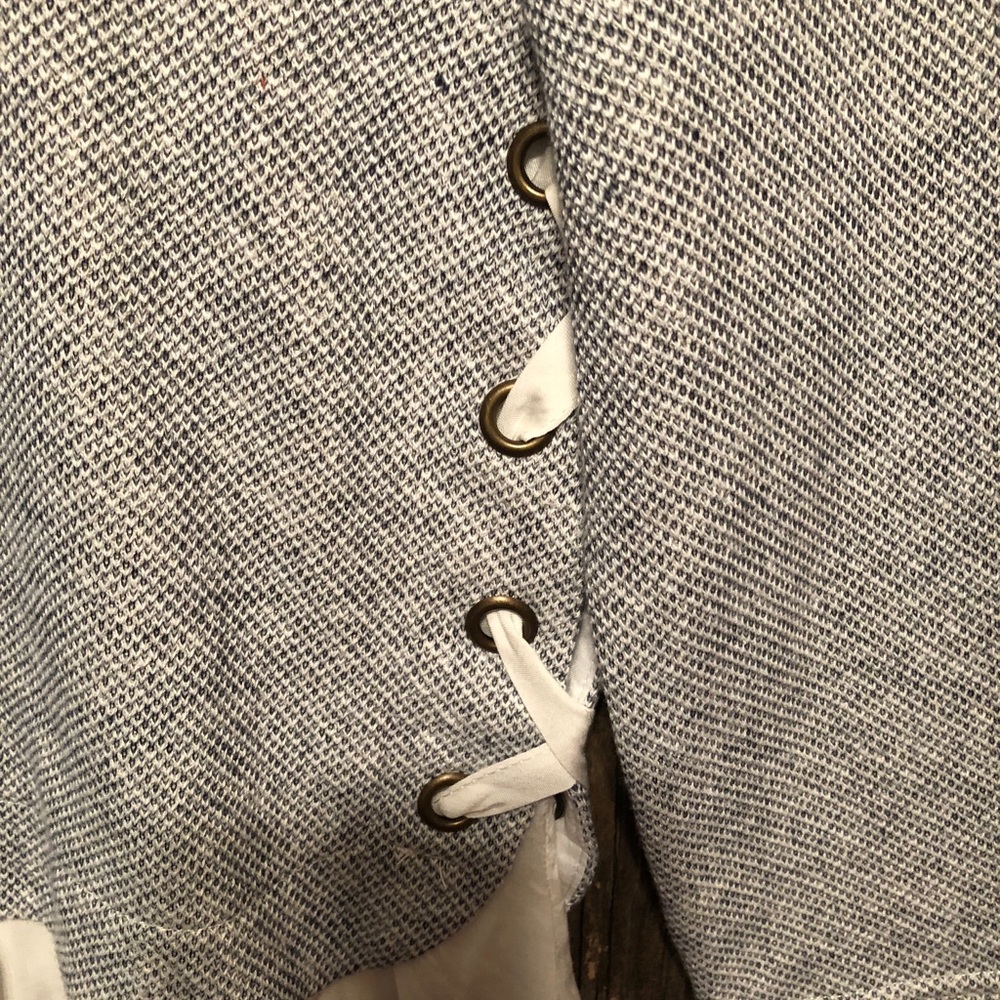 Sweater - Picture 2 of 4